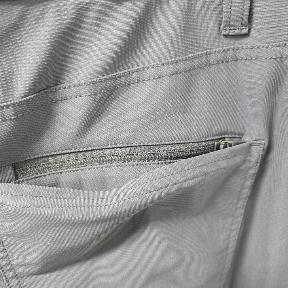 Vuori Men's Dark Gray Meta Pant - Picture 5 of 7